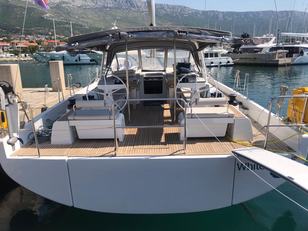 Oceanis Yacht 54 — photo 20