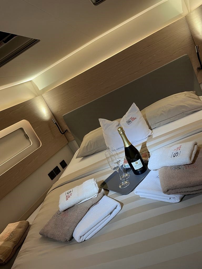 Oceanis Yacht 54 — photo 25