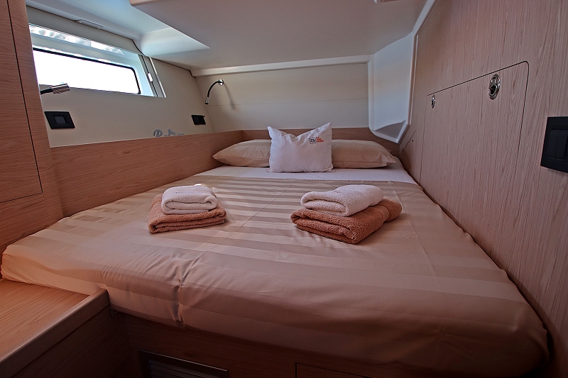 Oceanis Yacht 54 — photo 29