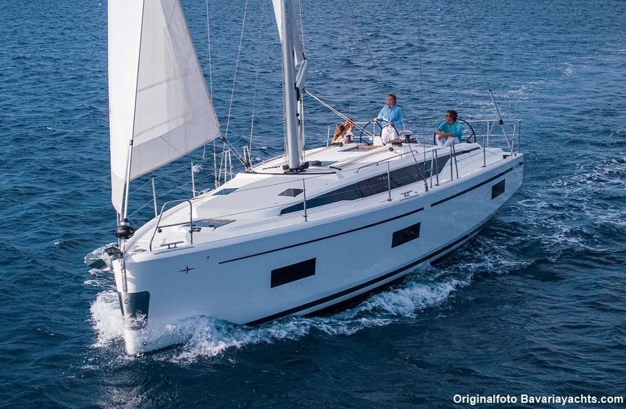 Bavaria C42 — photo 1