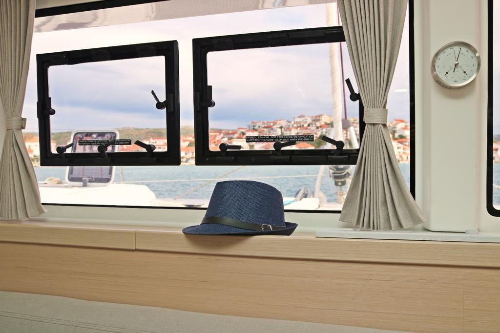 Lagoon 42 - 3 + 1 cab. — photo 31