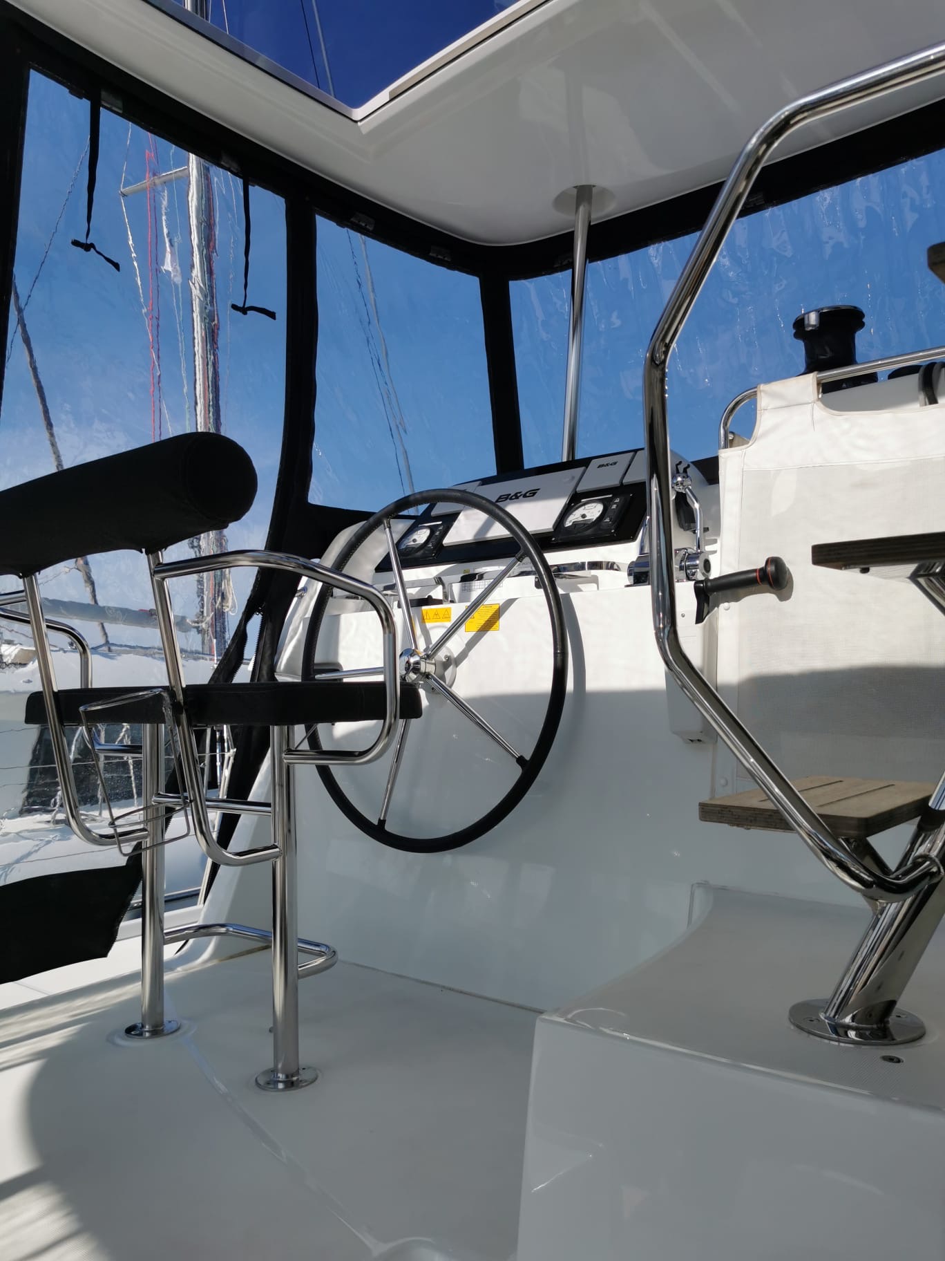 Lagoon 42 - 3 + 1 cab. — photo 14