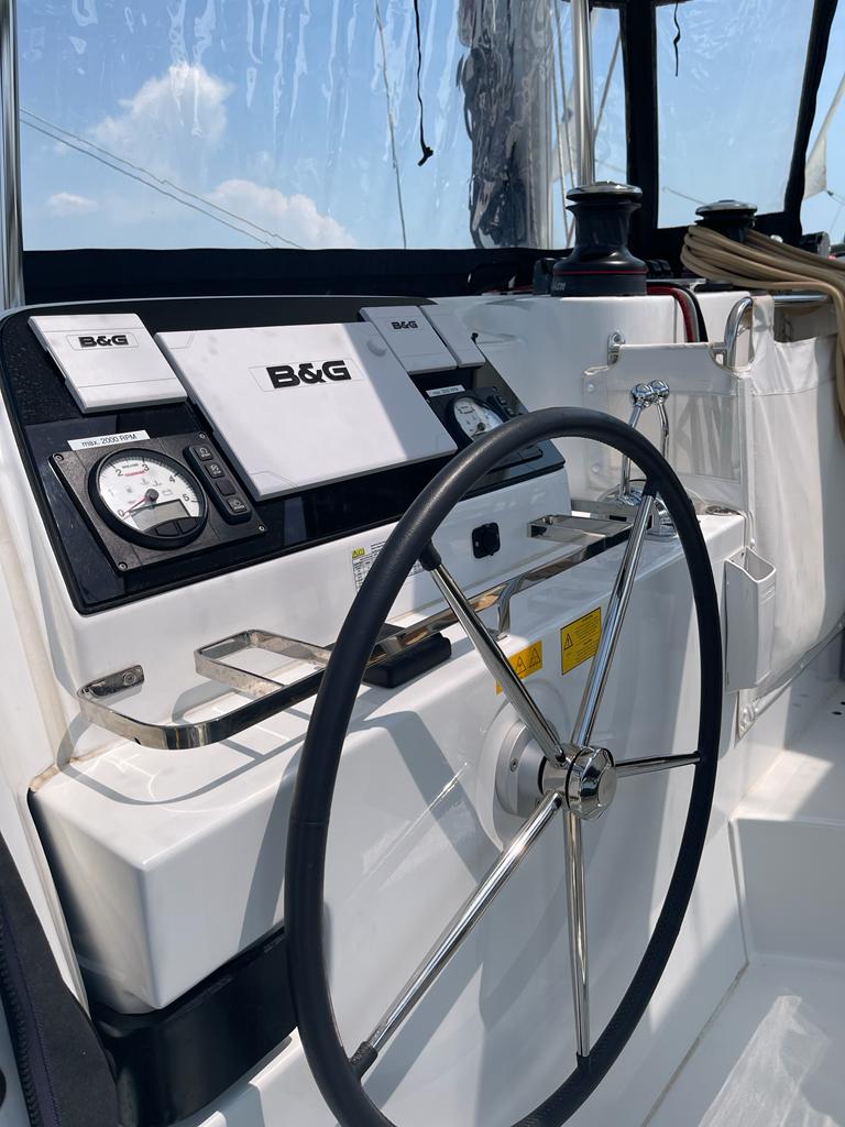 Lagoon 42 - 3 + 1 cab. — photo 26