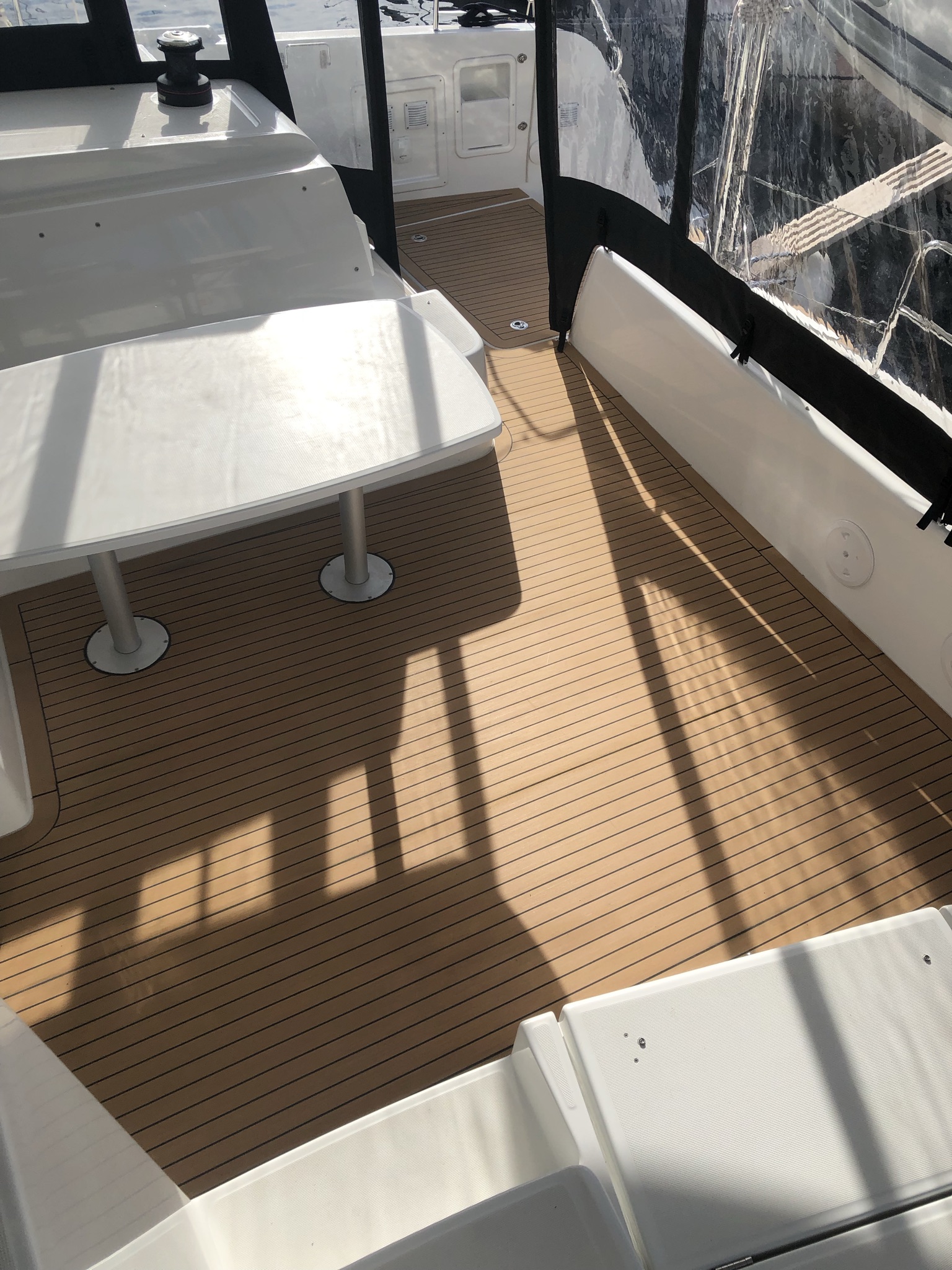 Lagoon 42 - 3 + 1 cab. — photo 28