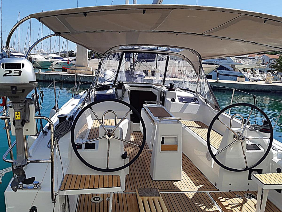 Oceanis 34.1 — photo 7