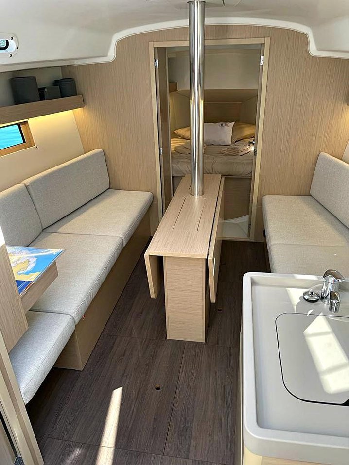 Oceanis 34.1 — photo 19