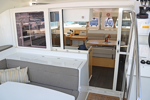 Lagoon 421 - 3 cab. — photo 3