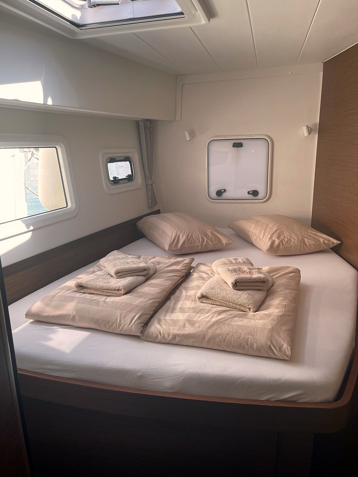 Lagoon 42 - 4 + 2 cab. — photo 15