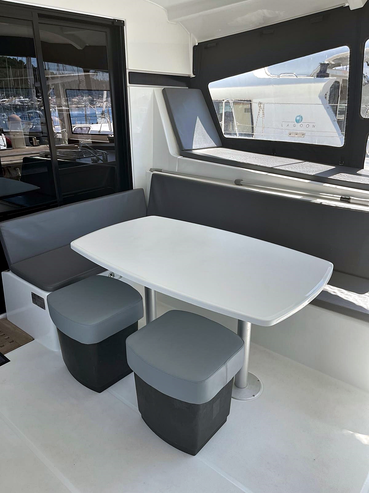 Lagoon 42 - 4 + 2 cab. — photo 26