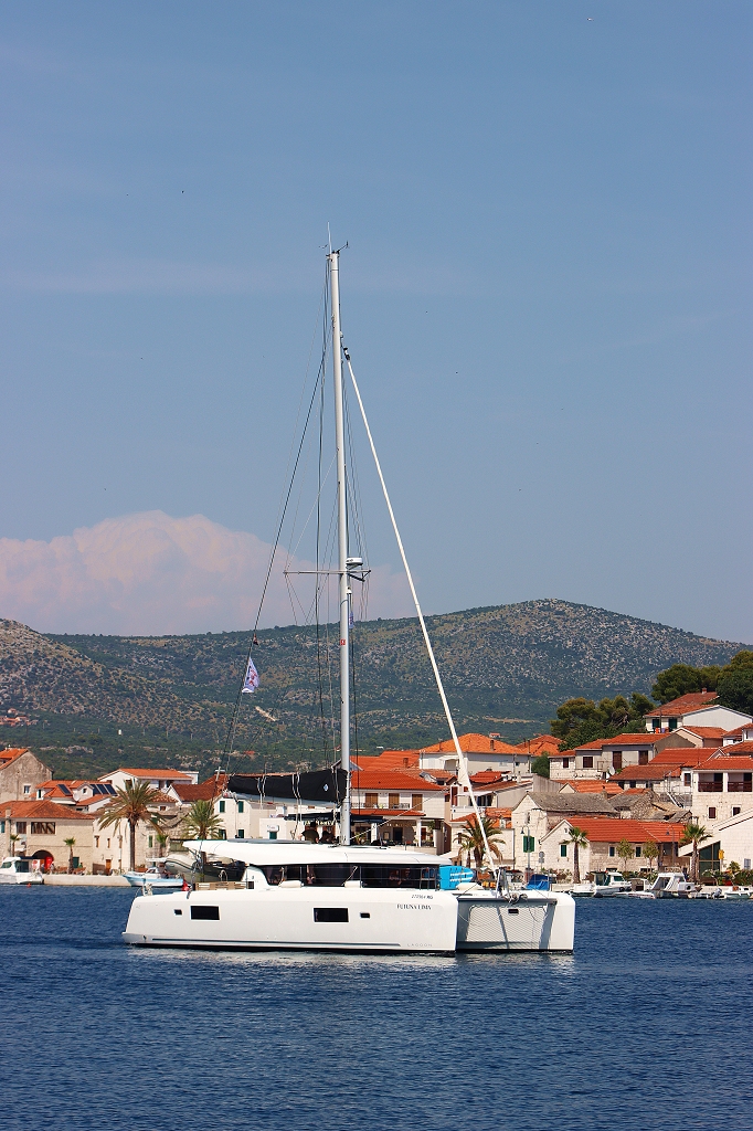 Lagoon 42 - 4 + 2 cab. — photo 6
