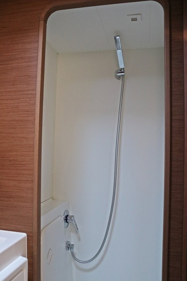 Lagoon 42 - 4 + 2 cab. — photo 37