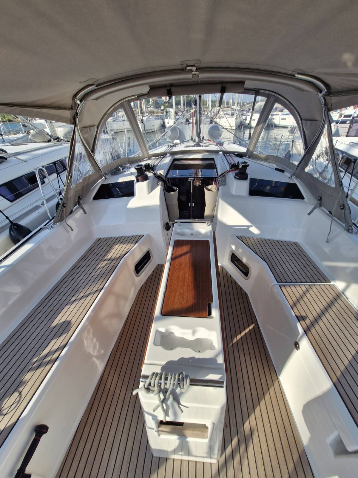 Oceanis 37.1 — photo 5