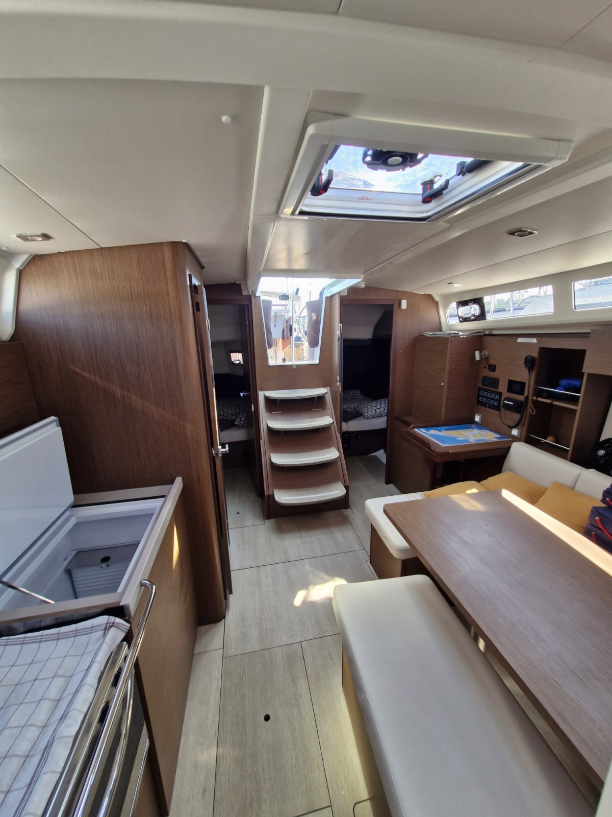 Oceanis 37.1 — photo 19