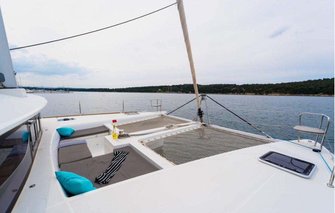 Lagoon 450 F - 4 + 2 cab. — photo 6