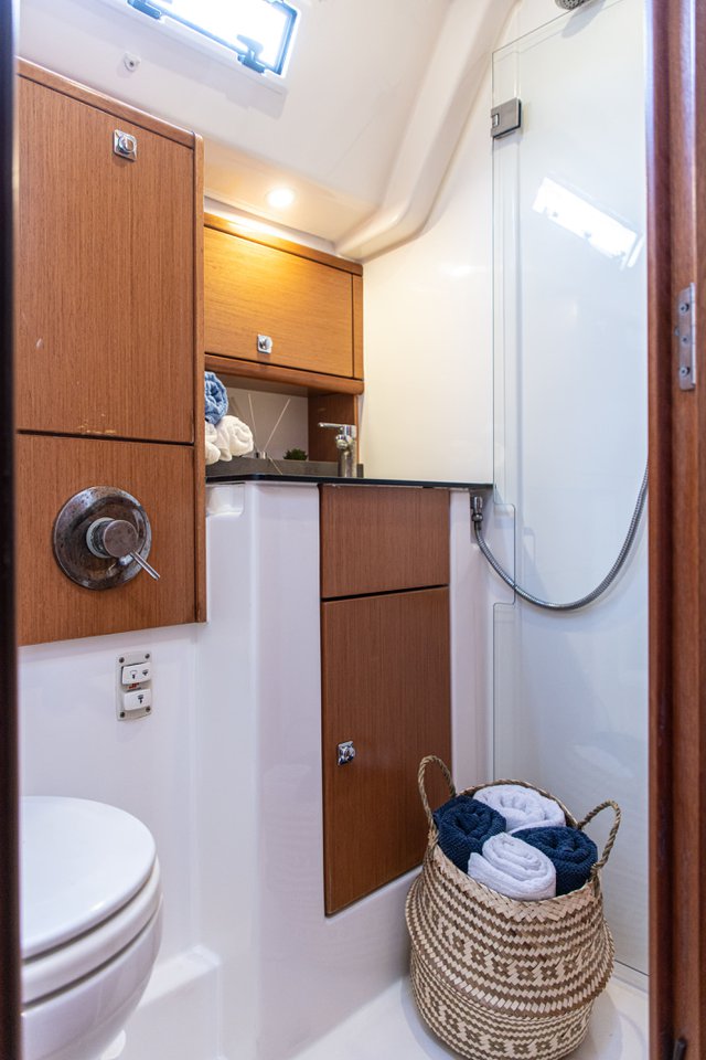 Bavaria Cruiser 51 — photo 22
