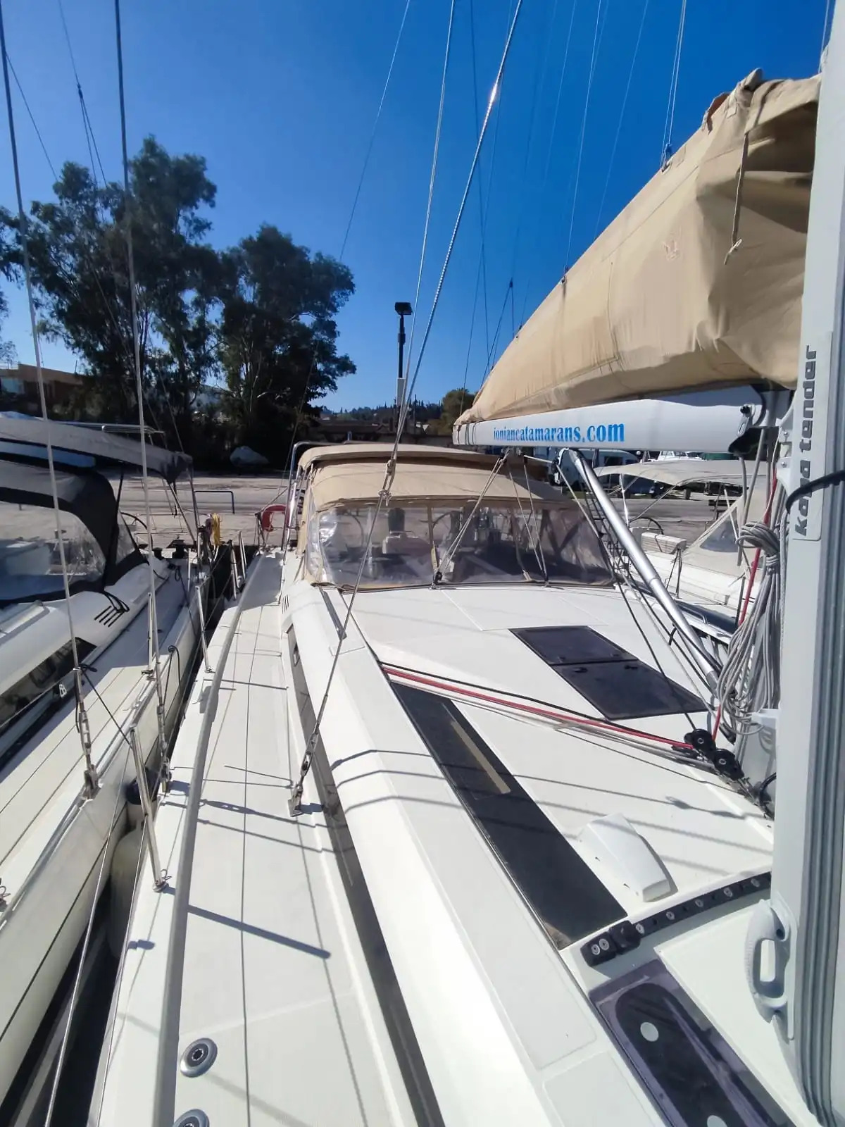 Oceanis 51.1 - 5 + 1 cab. — photo 8