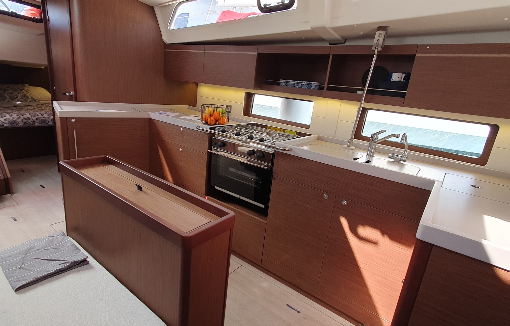 Oceanis 46.1 — photo 6