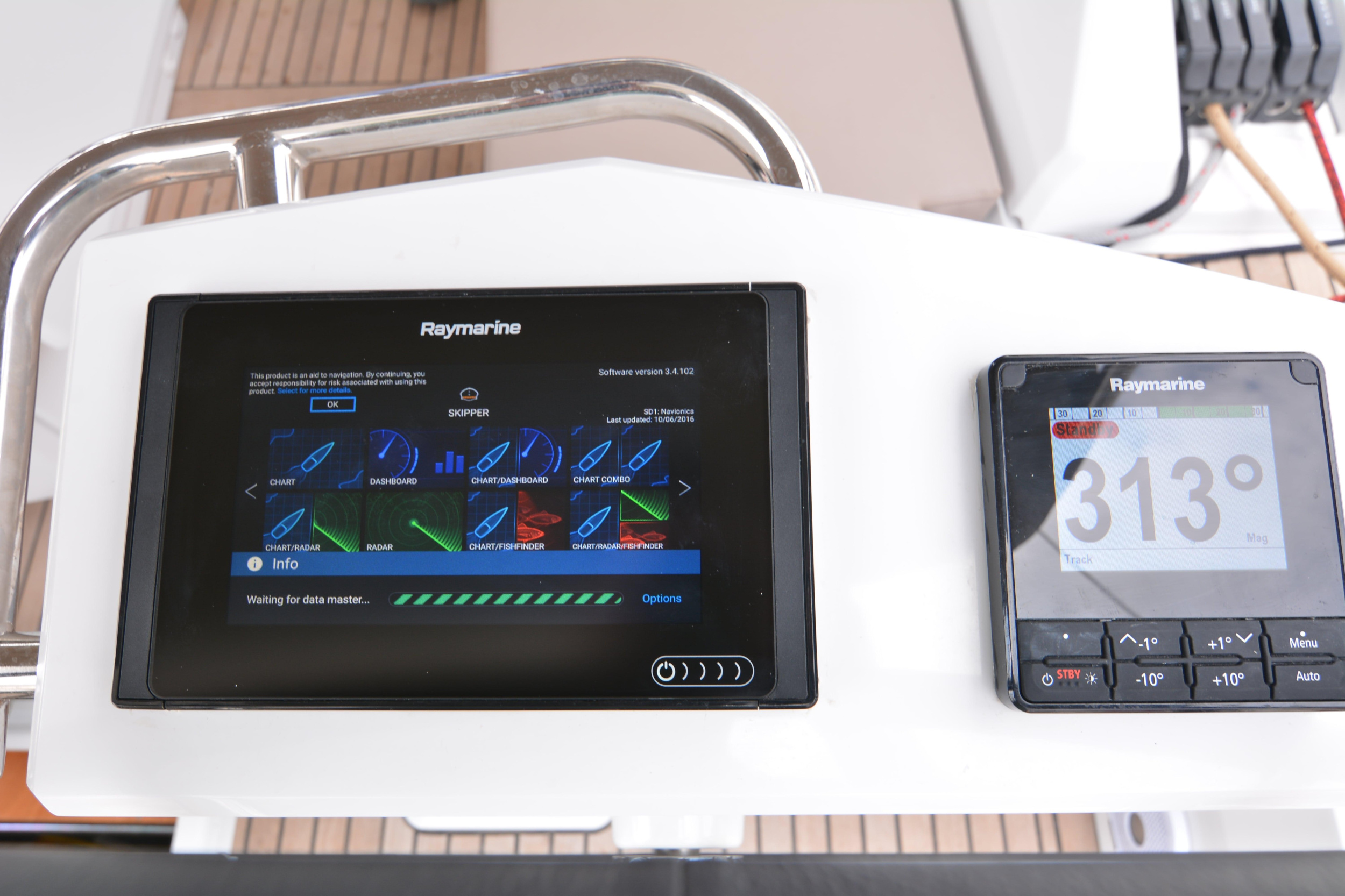 Oceanis 51.1 — photo 7