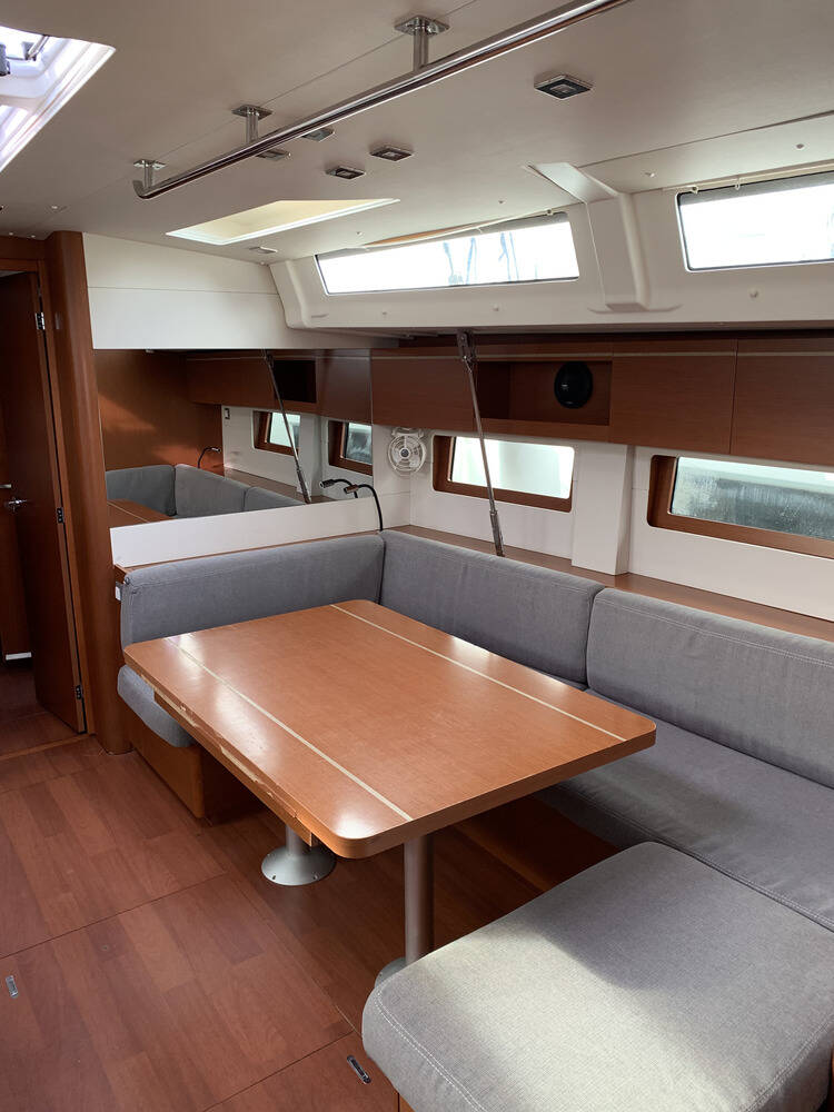 Oceanis 51.1 — photo 16