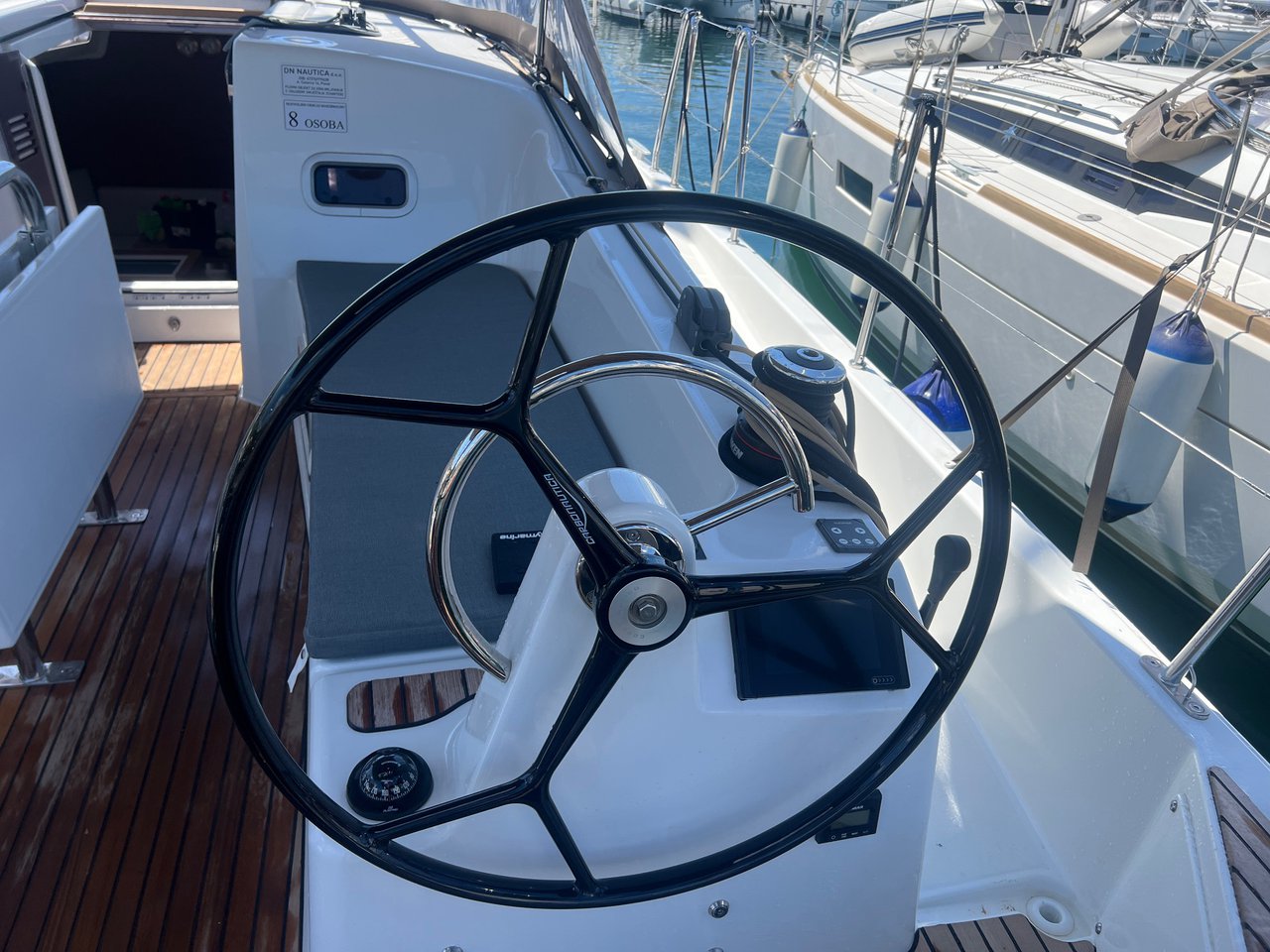 Sun Odyssey 380 - 3 cab. — photo 4