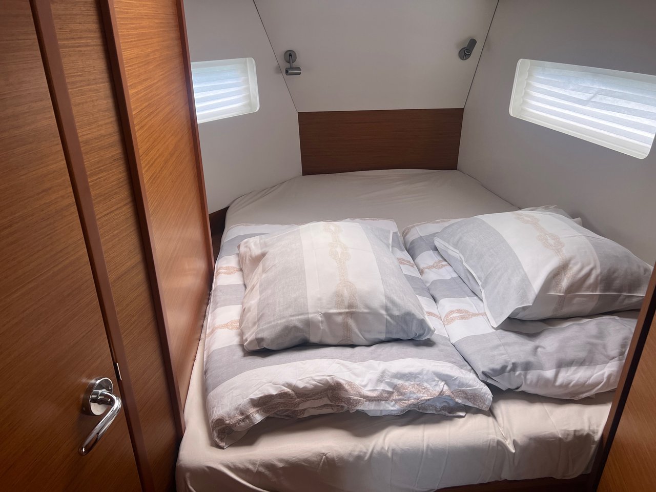 Sun Odyssey 380 - 3 cab. — photo 9