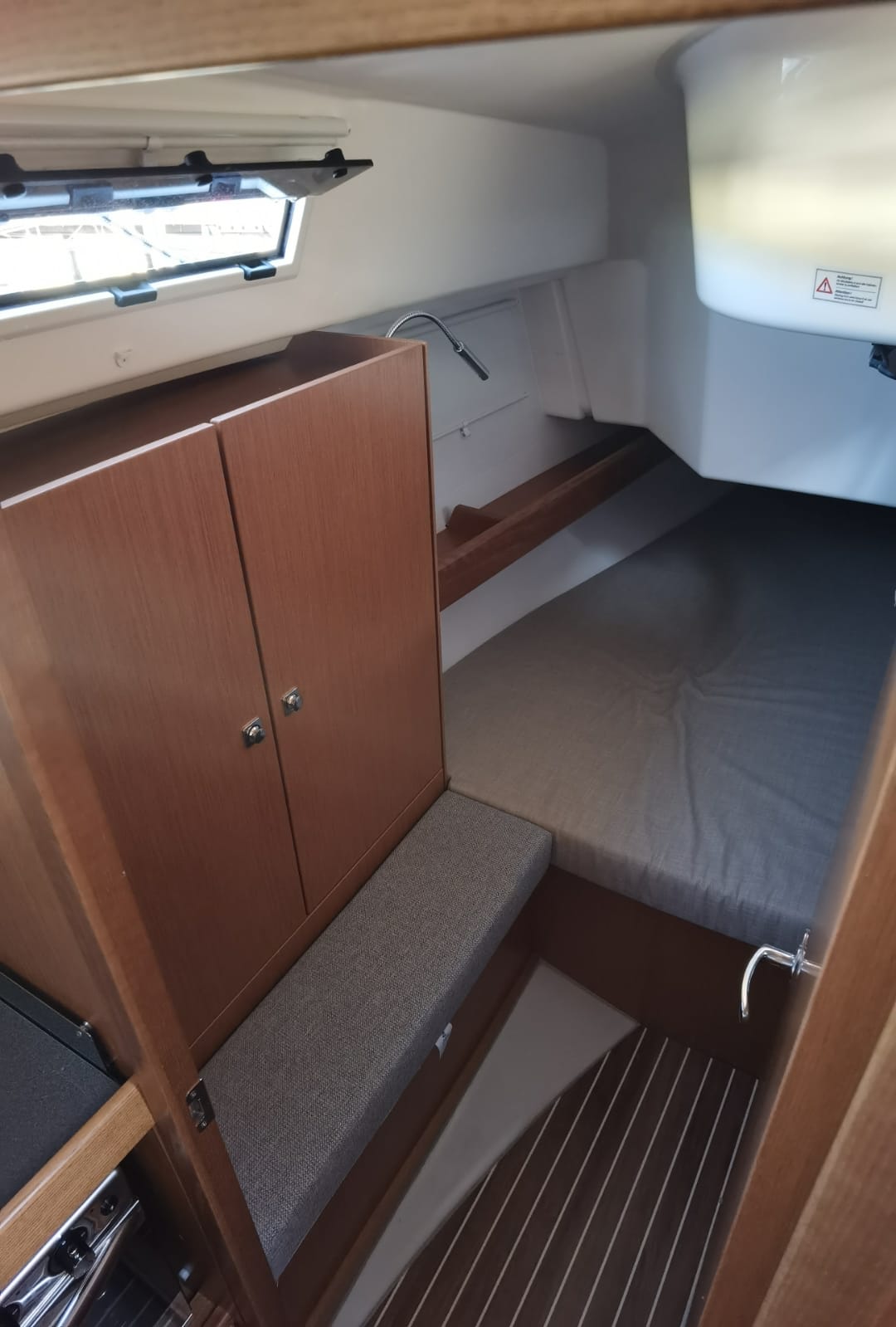 Bavaria Cruiser 34 — photo 9