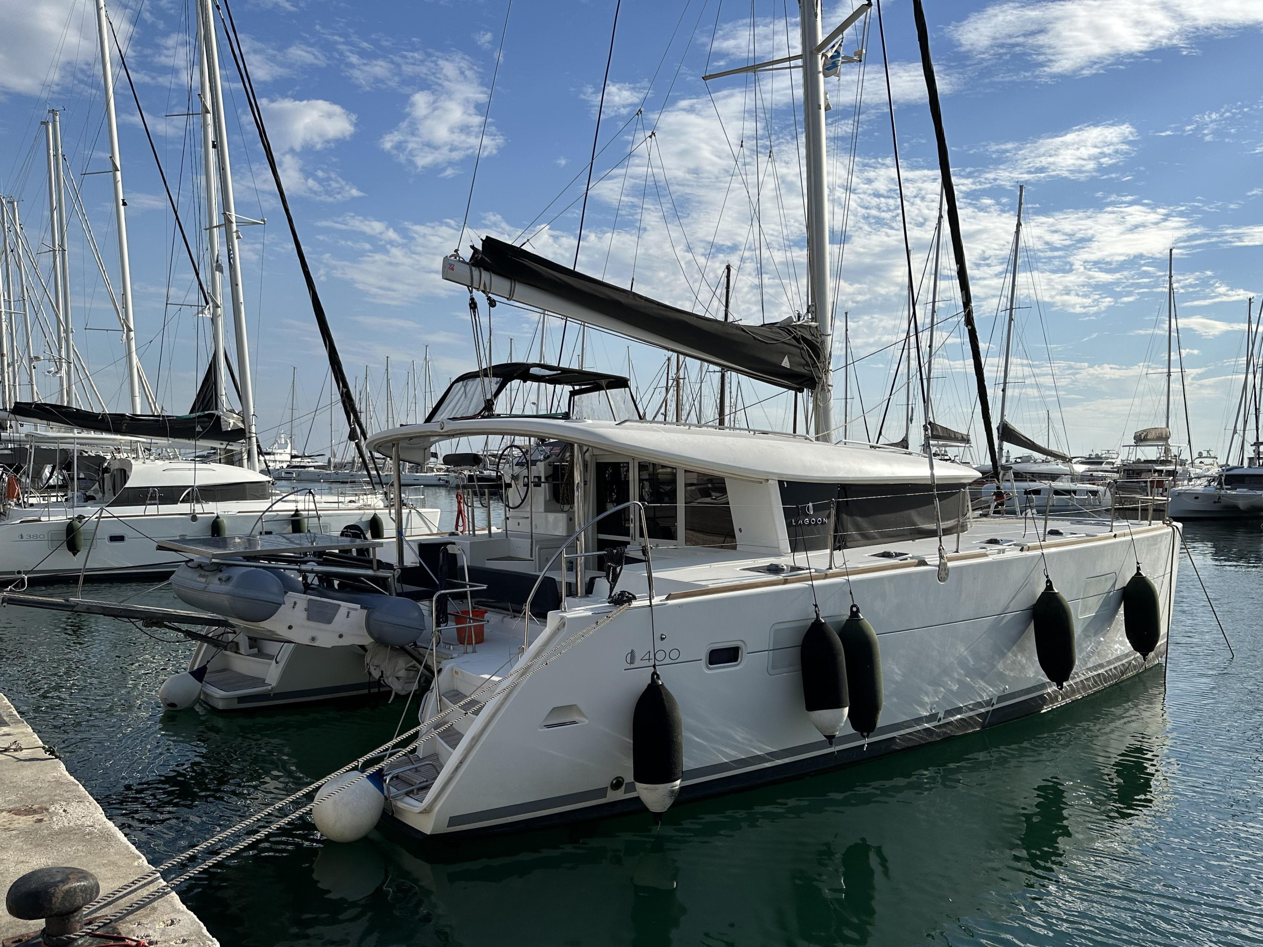 Lagoon 400 S2 — photo 4