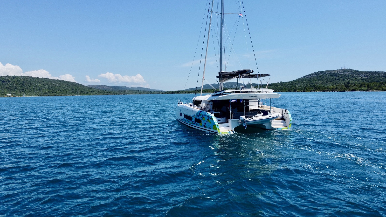 Dufour 48 Catamaran - 5 + 1 cab. — photo 12
