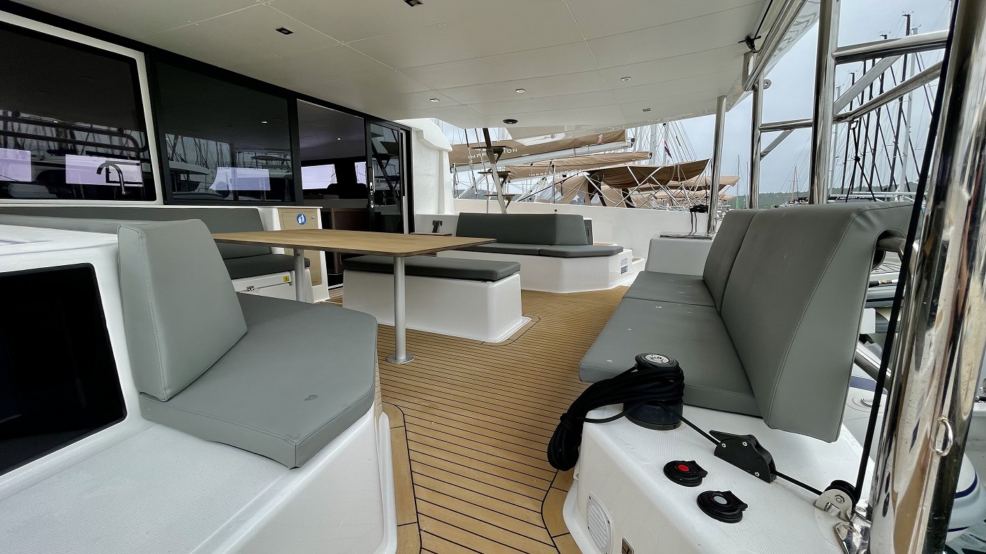 Dufour 48 Catamaran - 5 + 1 cab. — photo 41