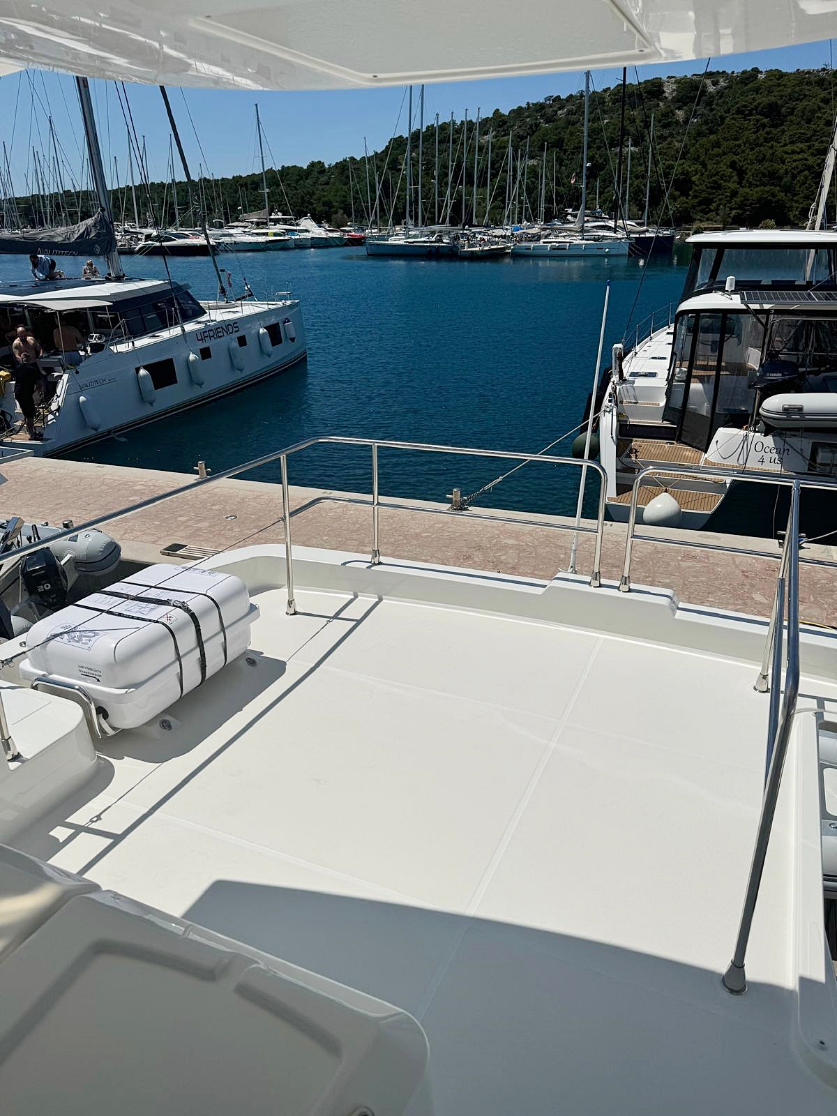 Swift Trawler 48 — photo 8