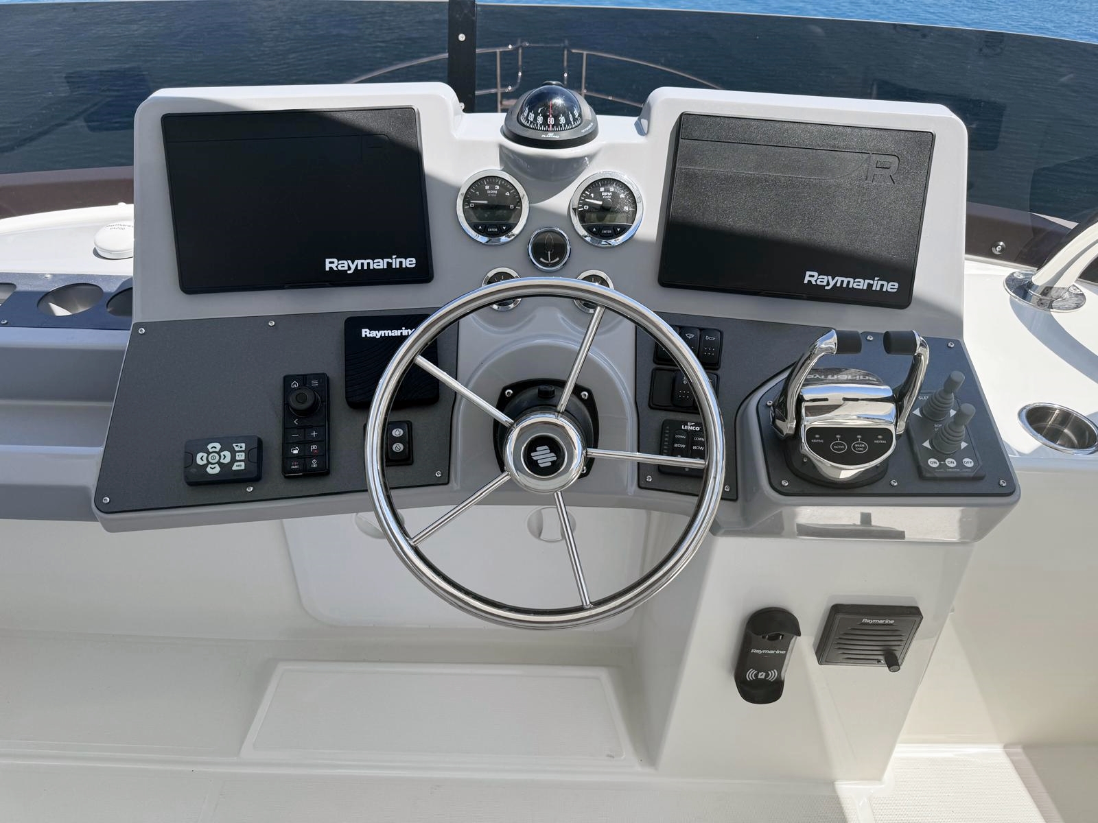 Swift Trawler 48 — photo 17