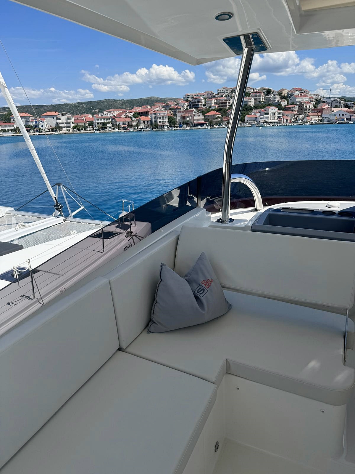 Swift Trawler 48 — photo 18