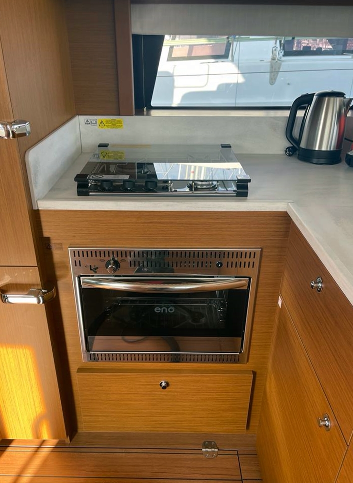 Swift Trawler 48 — photo 44