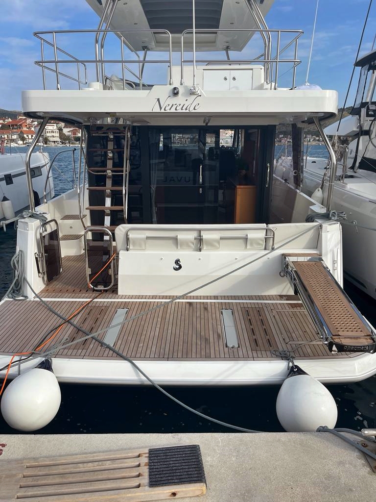 Swift Trawler 48 — photo 57