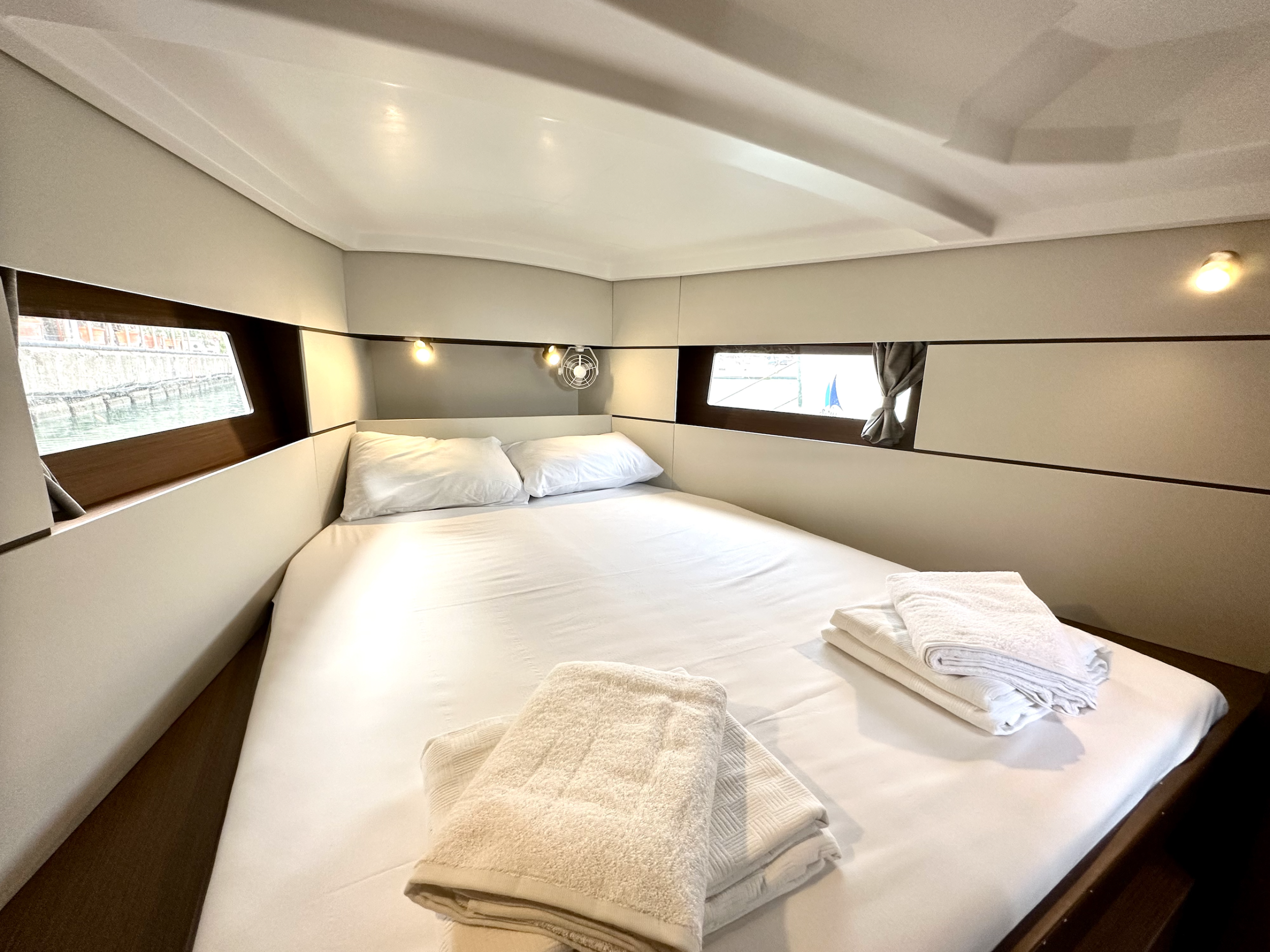 Oceanis 38.1 — photo 10