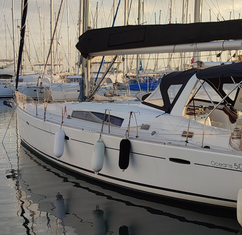 Oceanis 50 Family - 5 + 1 cab. — photo 1