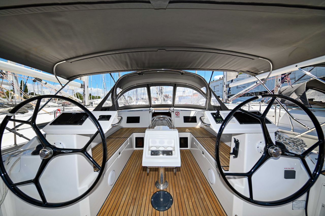 Bavaria C45 - 3 cab. — photo 5