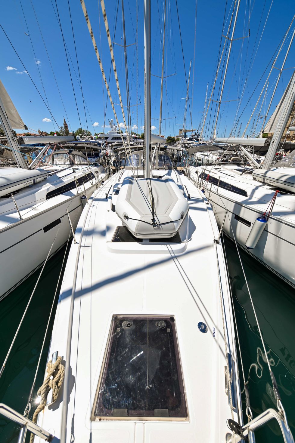 Bavaria C45 - 3 cab. — photo 12
