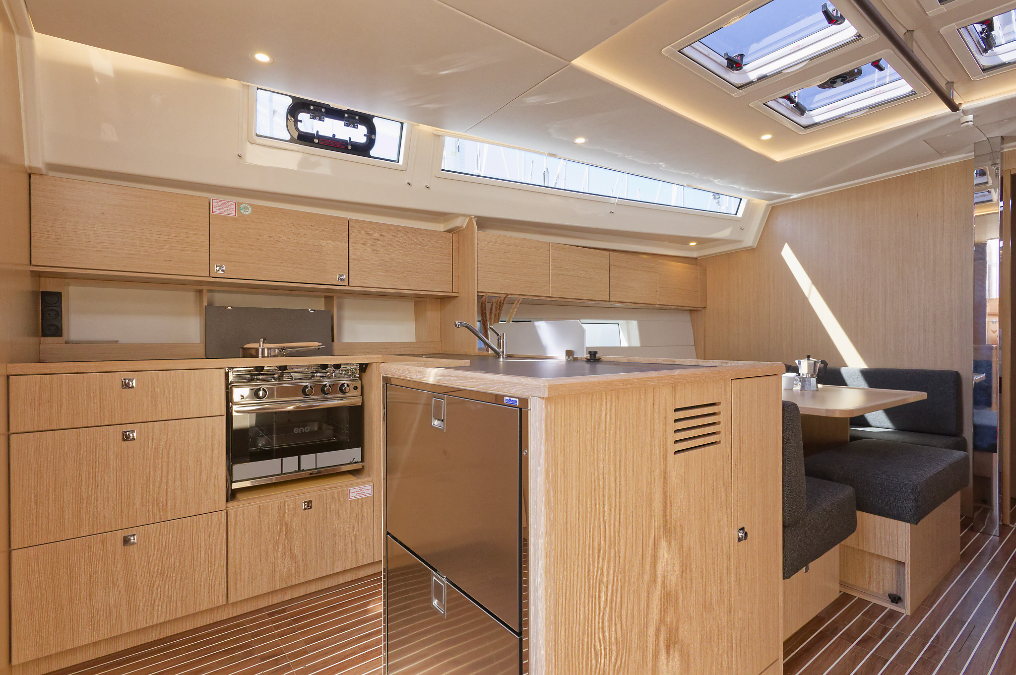 Bavaria C50 Style - 5 cab. — photo 19