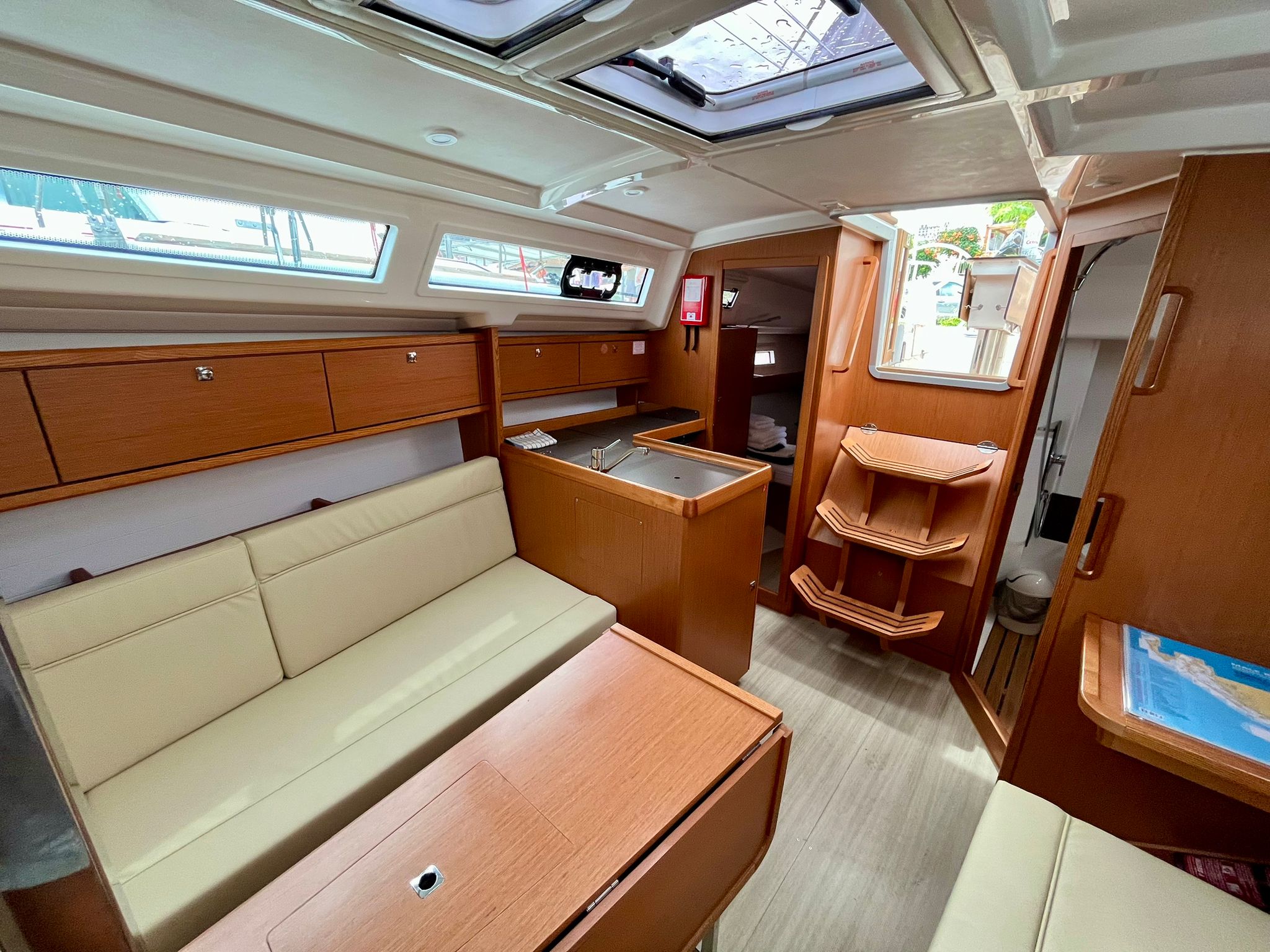 Bavaria Cruiser 34 - 2 cab. — photo 8