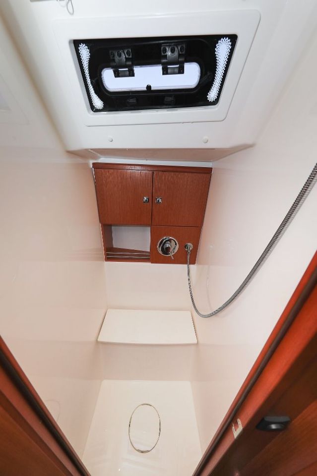 Bavaria Cruiser 46 - 4 cab. — photo 38