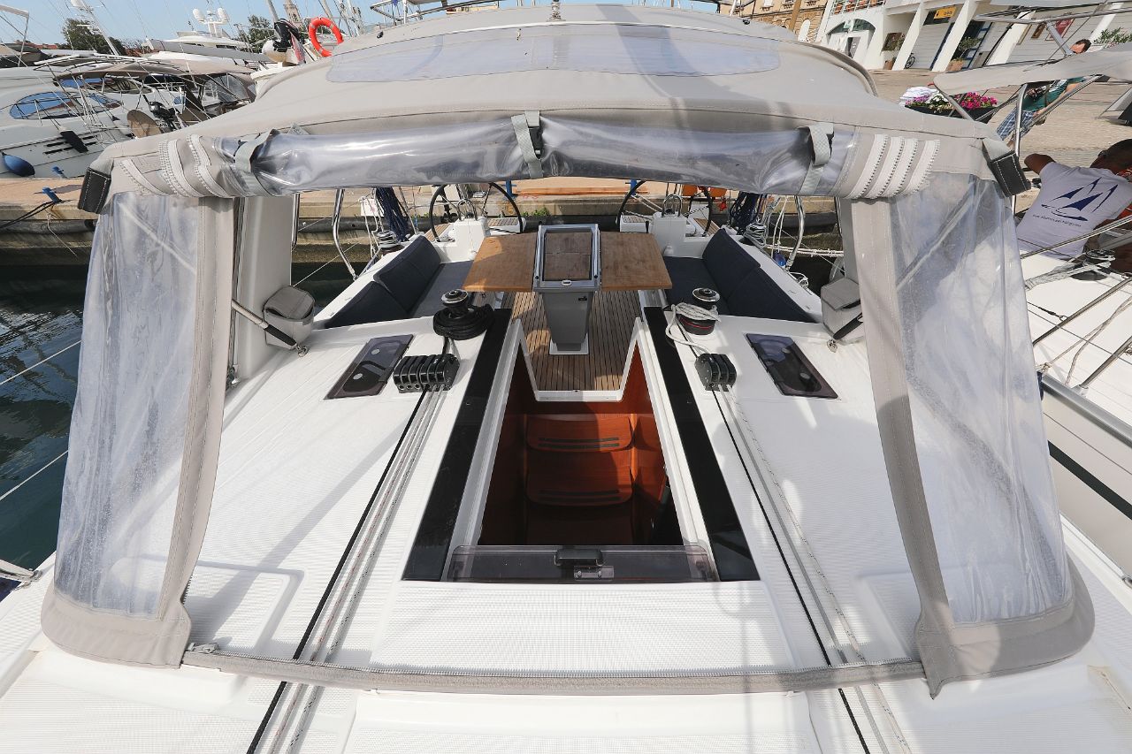 Oceanis 41.1 — photo 6