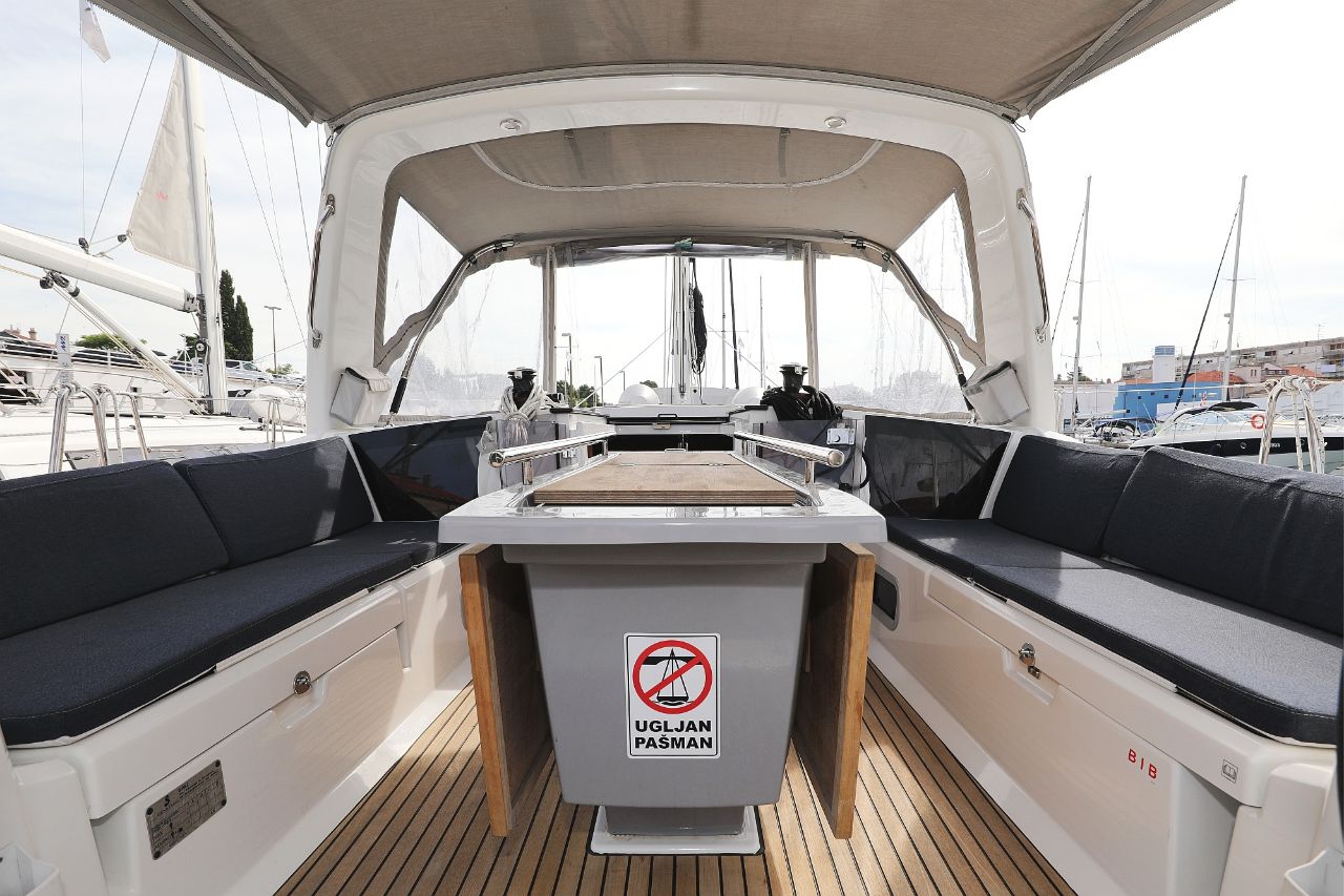 Oceanis 41.1 — photo 9