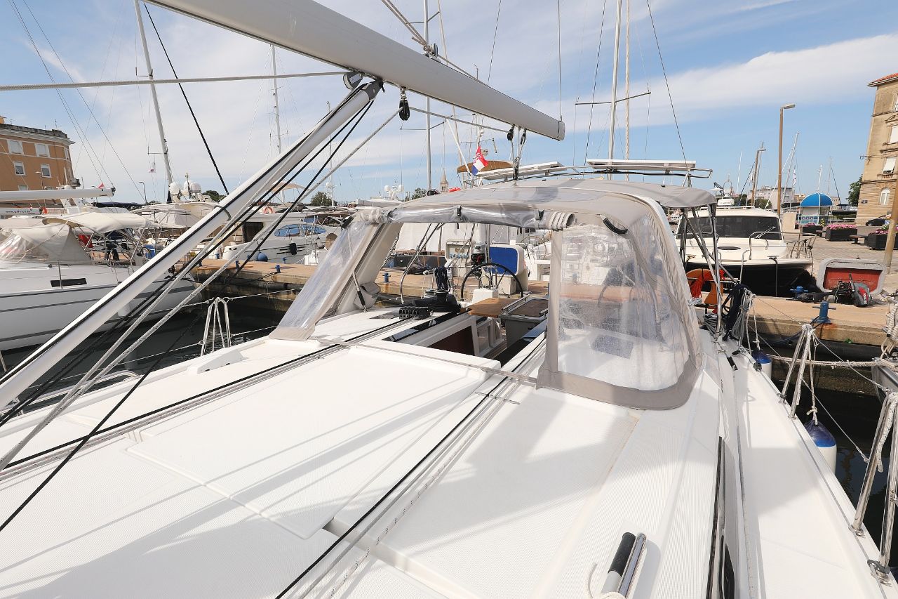 Oceanis 41.1 — photo 17