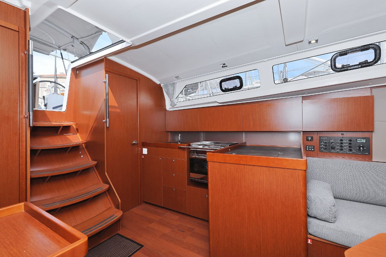 Oceanis 41.1 — photo 25