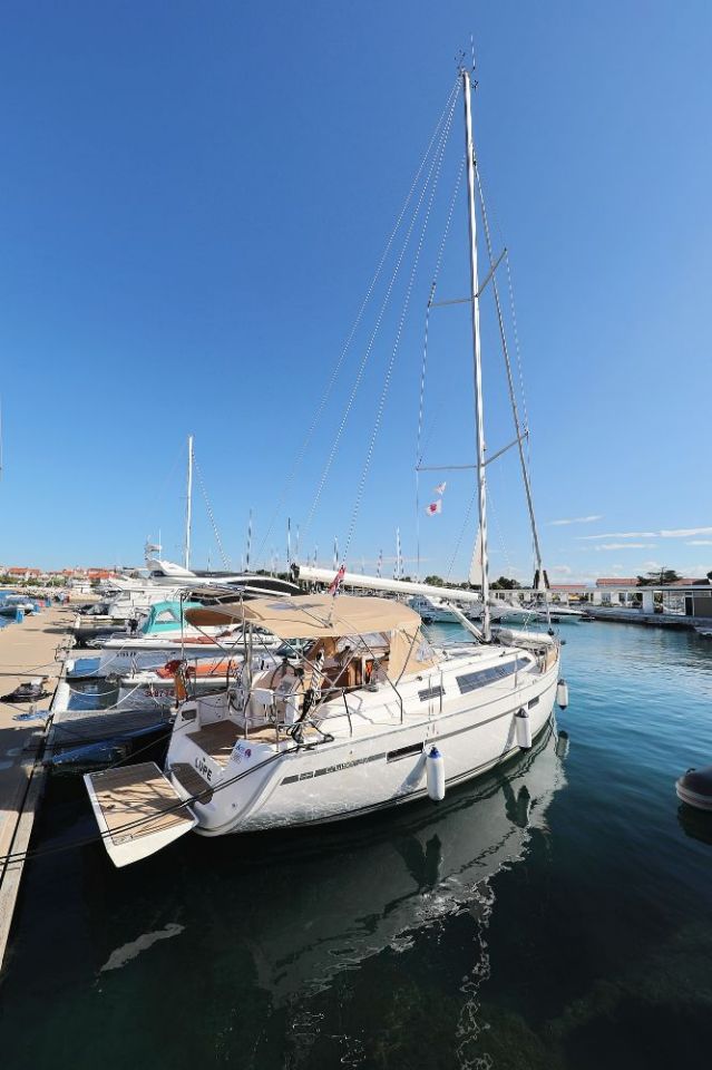Bavaria Cruiser 37 - 3 cab. — photo 20