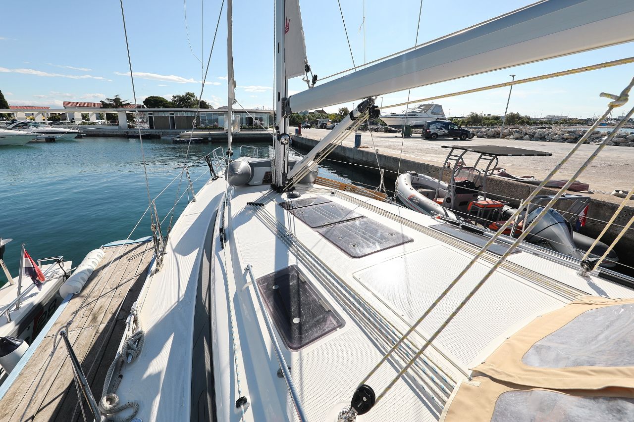 Bavaria Cruiser 37 - 3 cab. — photo 26
