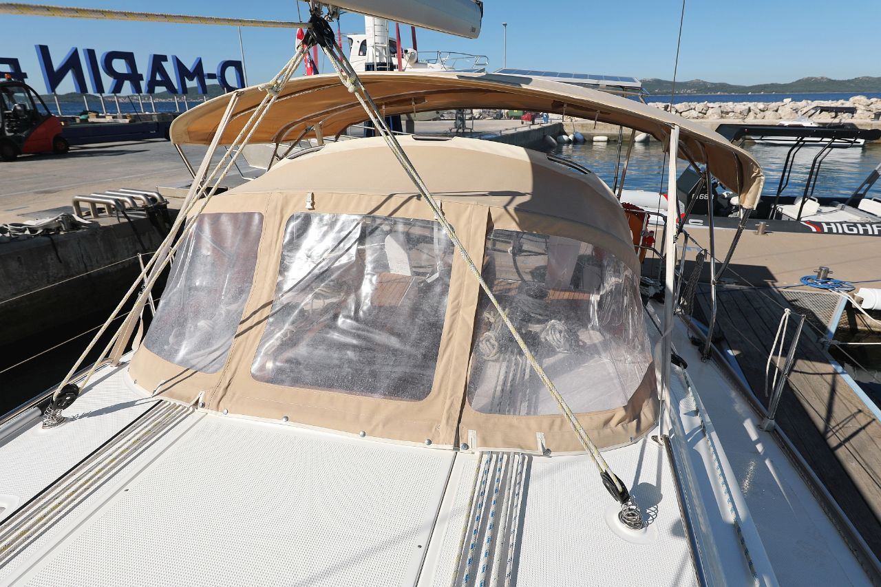 Bavaria Cruiser 37 - 3 cab. — photo 27