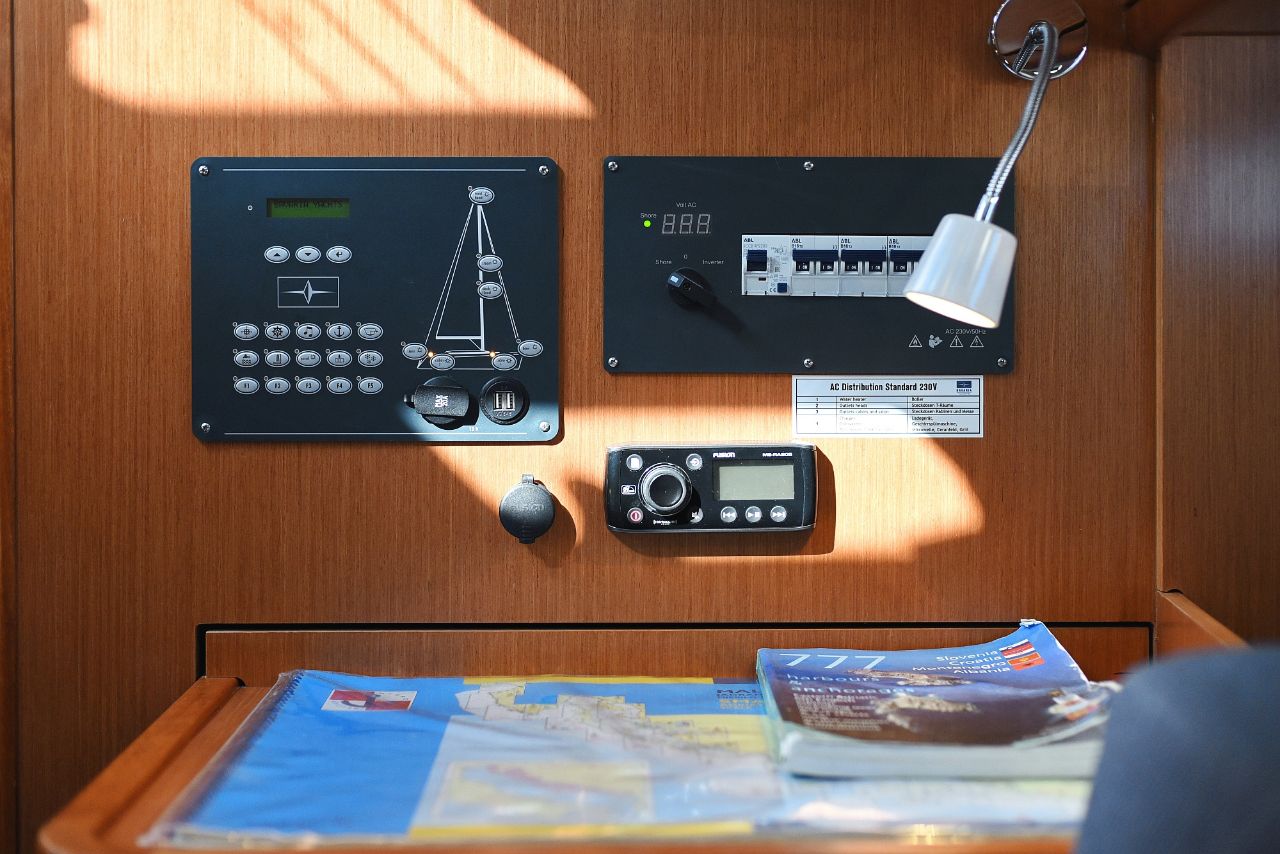 Bavaria Cruiser 37 - 3 cab. — photo 50