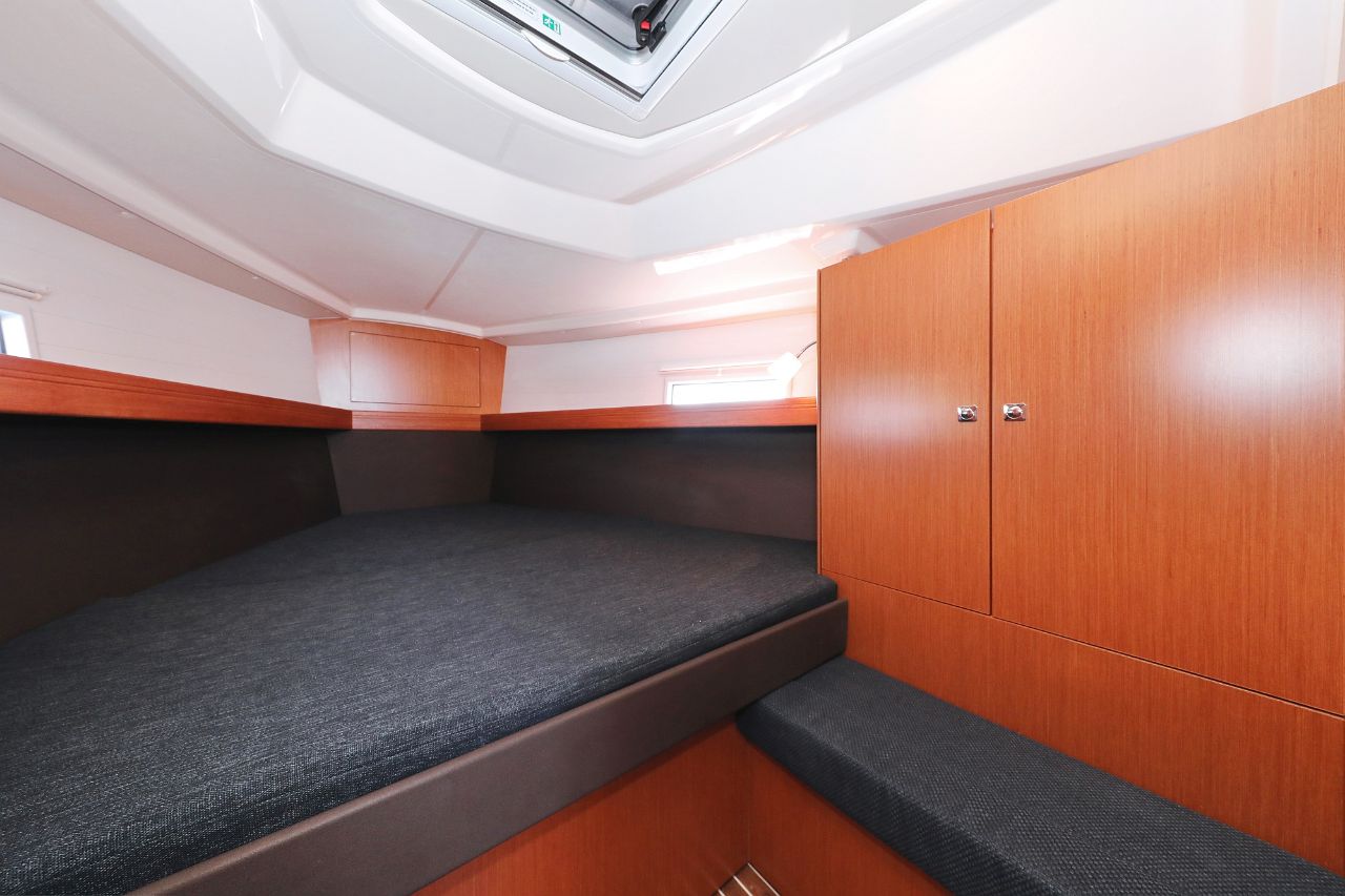 Bavaria Cruiser 37 - 3 cab. — photo 52